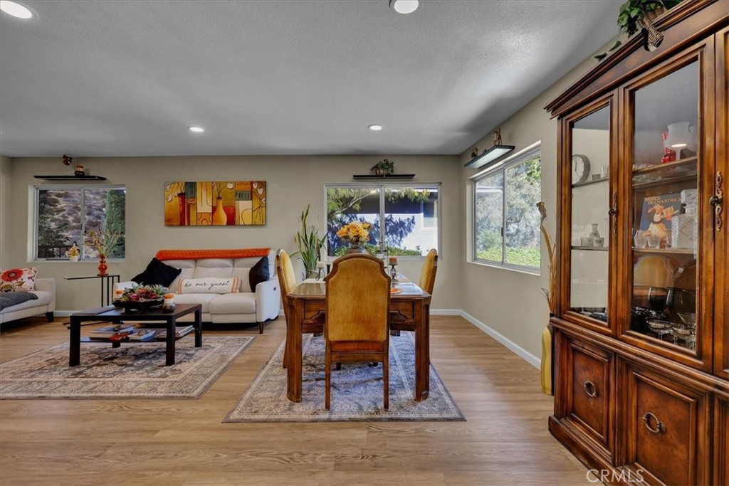 MLS #OC25251205 image #22