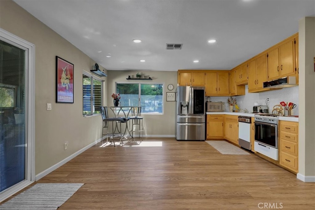 MLS #OC25251205 image #25