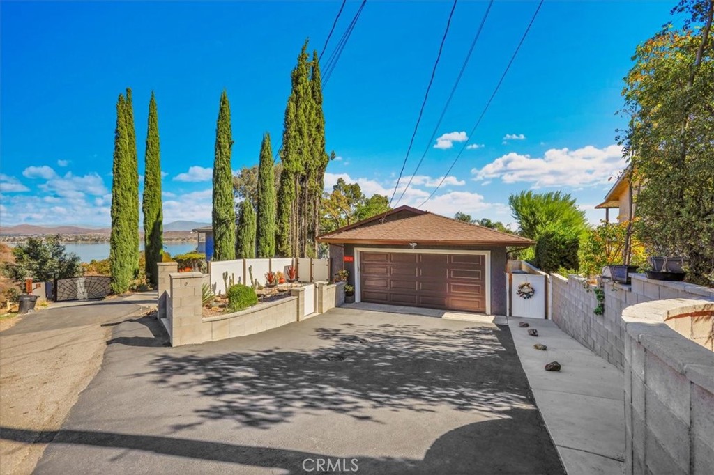 MLS #OC25251205 image #4