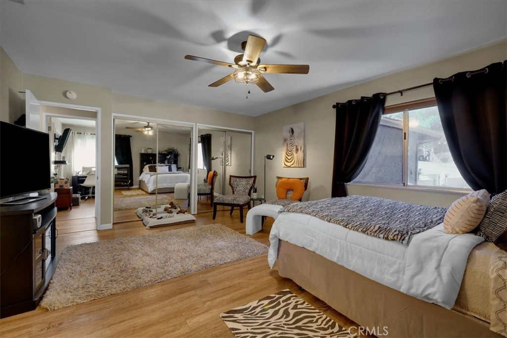 MLS #OC25251205 image #40