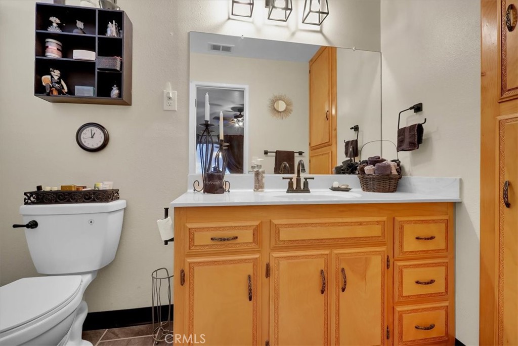 MLS #OC25251205 image #42