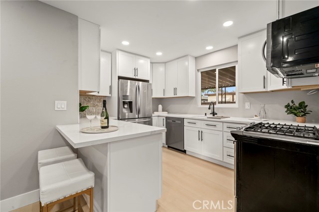 MLS #OC25251206 image #10