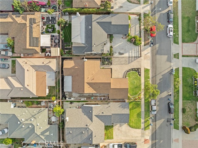 MLS #OC25251206 image #21