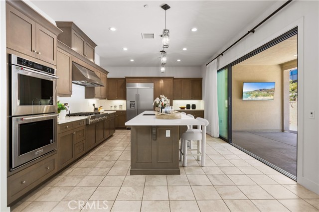 MLS #OC25251209 image #12