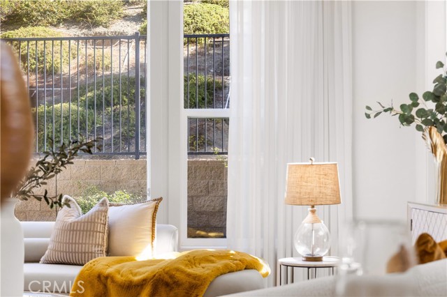 MLS #OC25251209 image #7