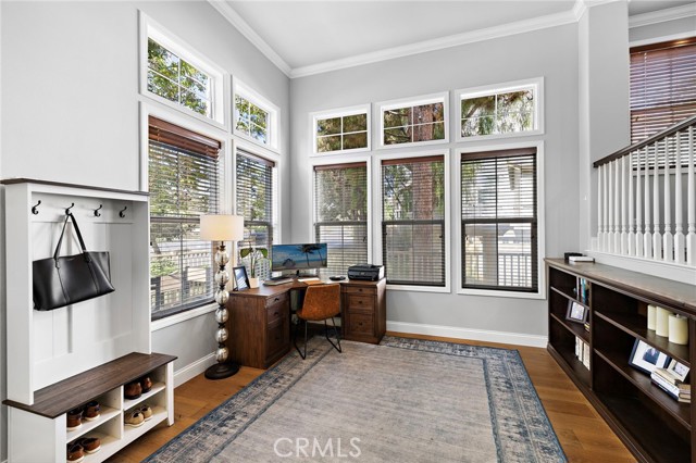 MLS #OC25251213 image #3