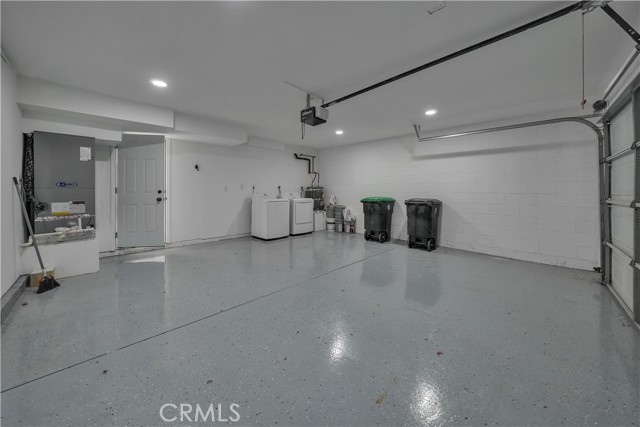 MLS #OC25251217 image #32