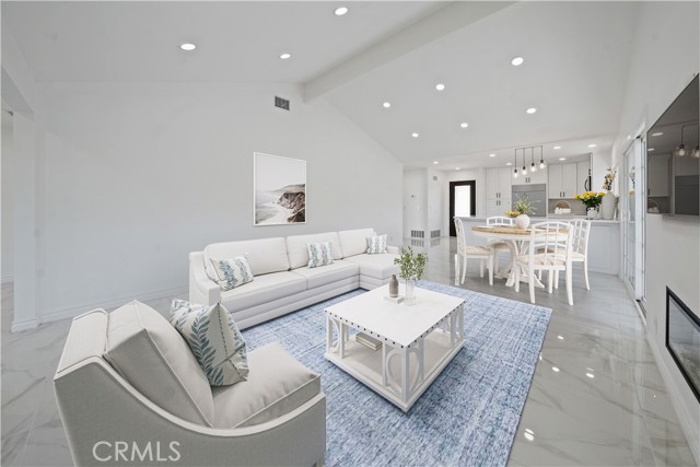 MLS #OC25251217 image #9