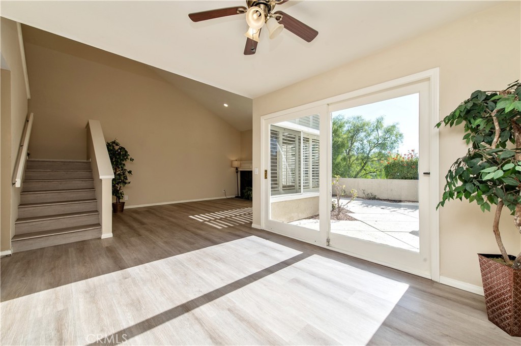 MLS #OC25251270 image #14