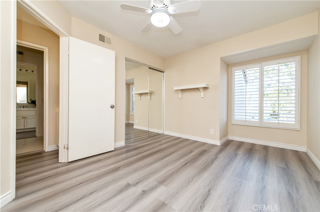 MLS #OC25251270 image #24