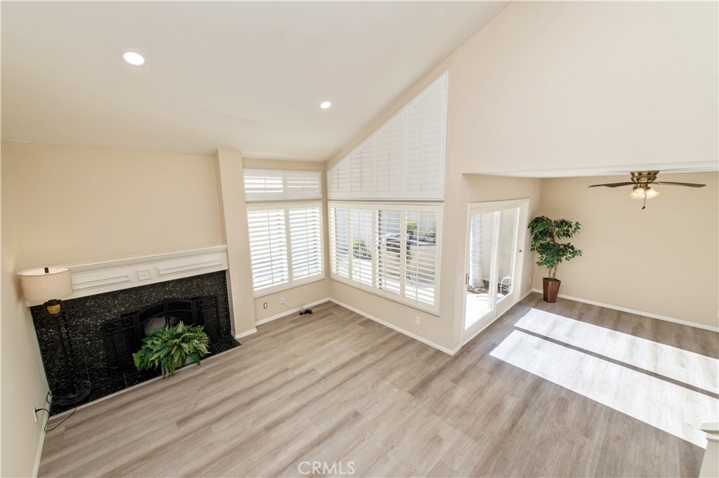 MLS #OC25251270 image #25