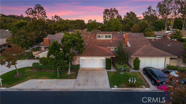 MLS #OC25251283 image #0