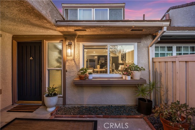 MLS #OC25251283 image #3