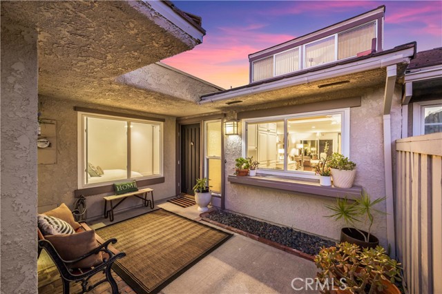 MLS #OC25251283 image #4