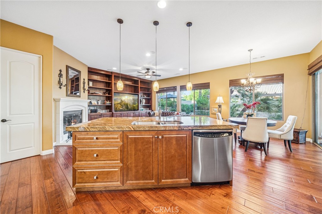 MLS #OC25251295 image #17