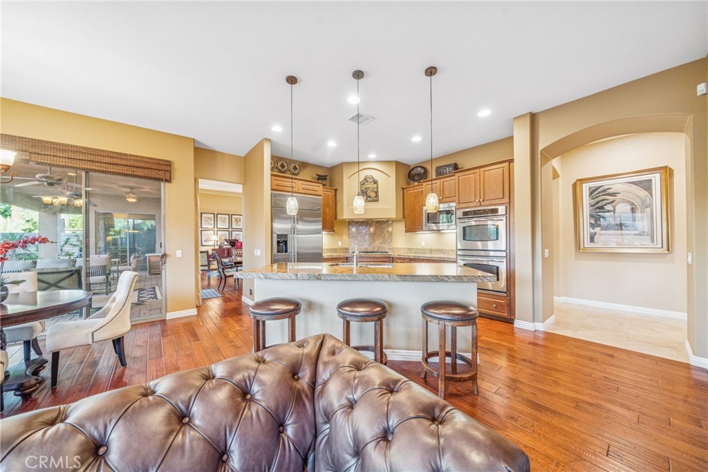 MLS #OC25251295 image #23