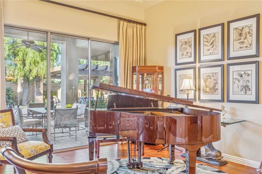 MLS #OC25251295 image #8