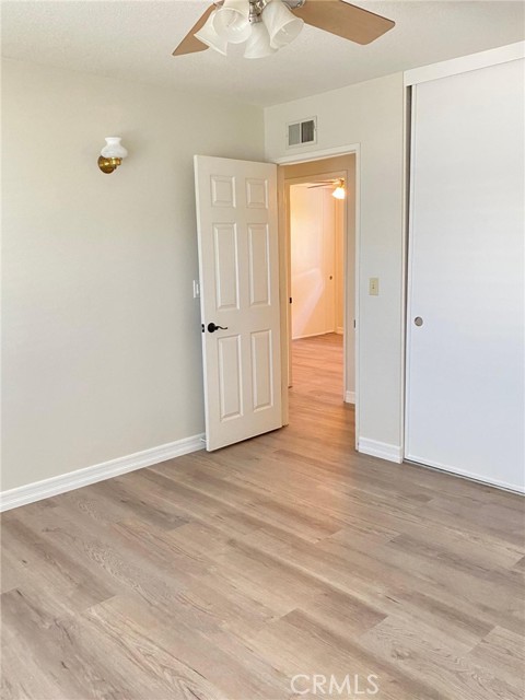 MLS #OC25251303 image #10