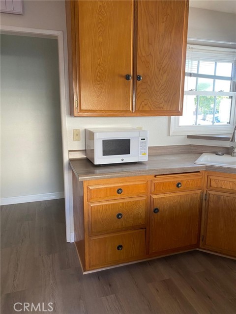 MLS #OC25251303 image #2