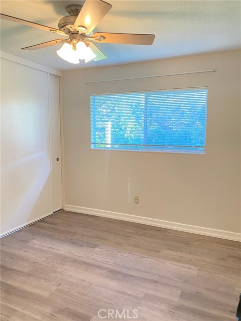 MLS #OC25251303 image #22