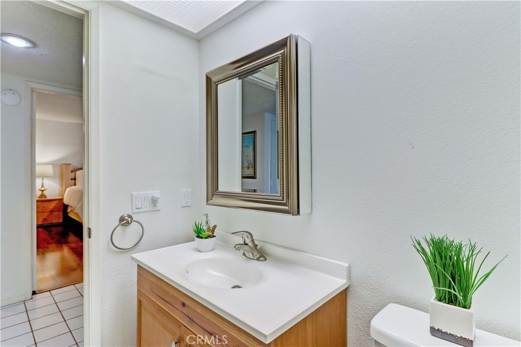 MLS #OC25251355 image #18