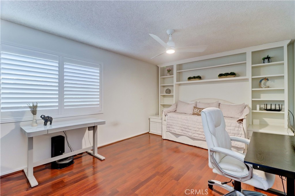 MLS #OC25251355 image #19