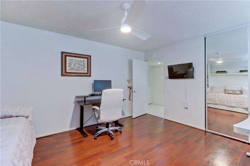 MLS #OC25251355 image #20