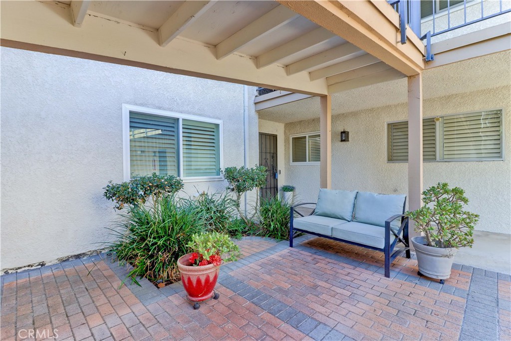 MLS #OC25251355 image #39