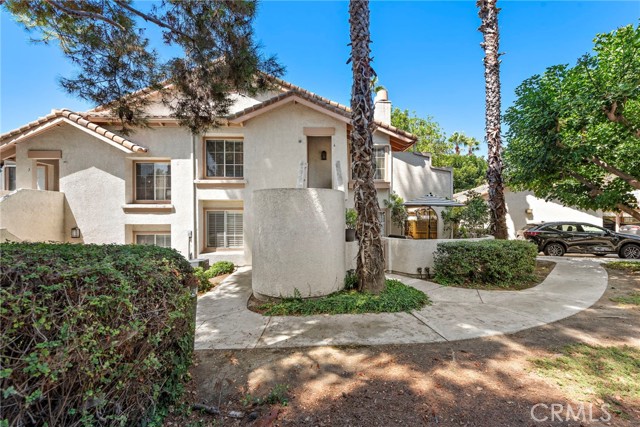 MLS #OC25251389 image #17