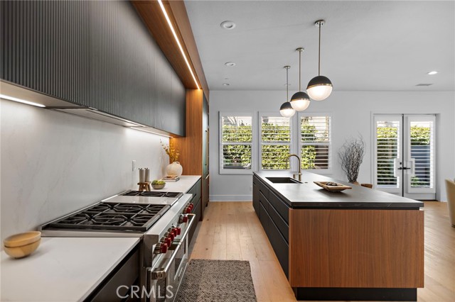 MLS #OC25251413 image #16