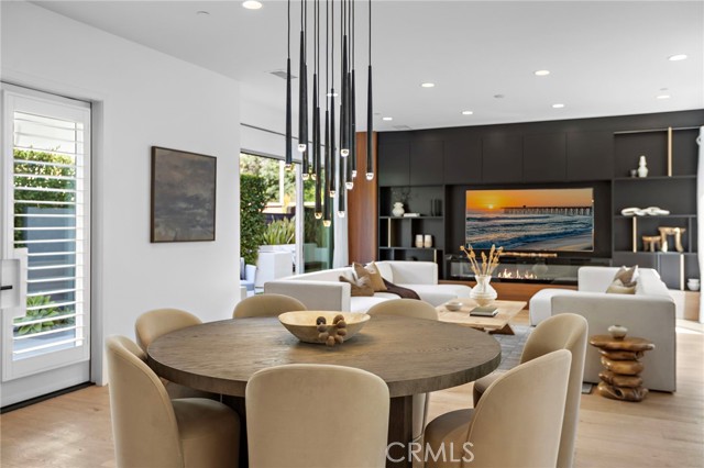 MLS #OC25251413 image #3