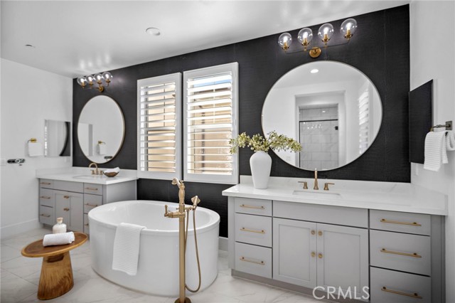 MLS #OC25251413 image #33