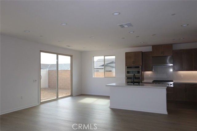 MLS #OC25251487 image #2