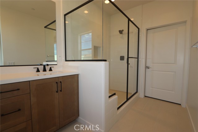 MLS #OC25251487 image #4