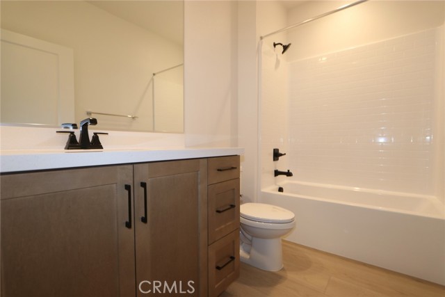 MLS #OC25251487 image #5