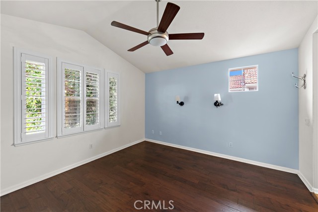 MLS #OC25251501 image #17