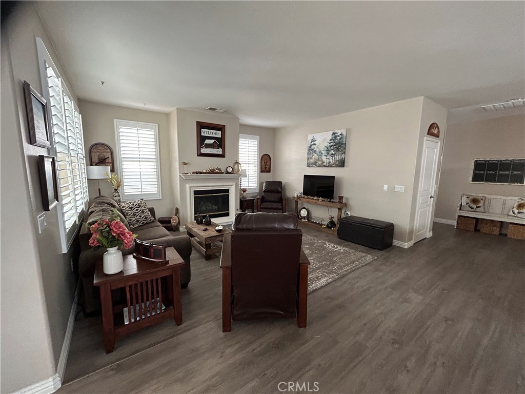 MLS #OC25251510 image #16