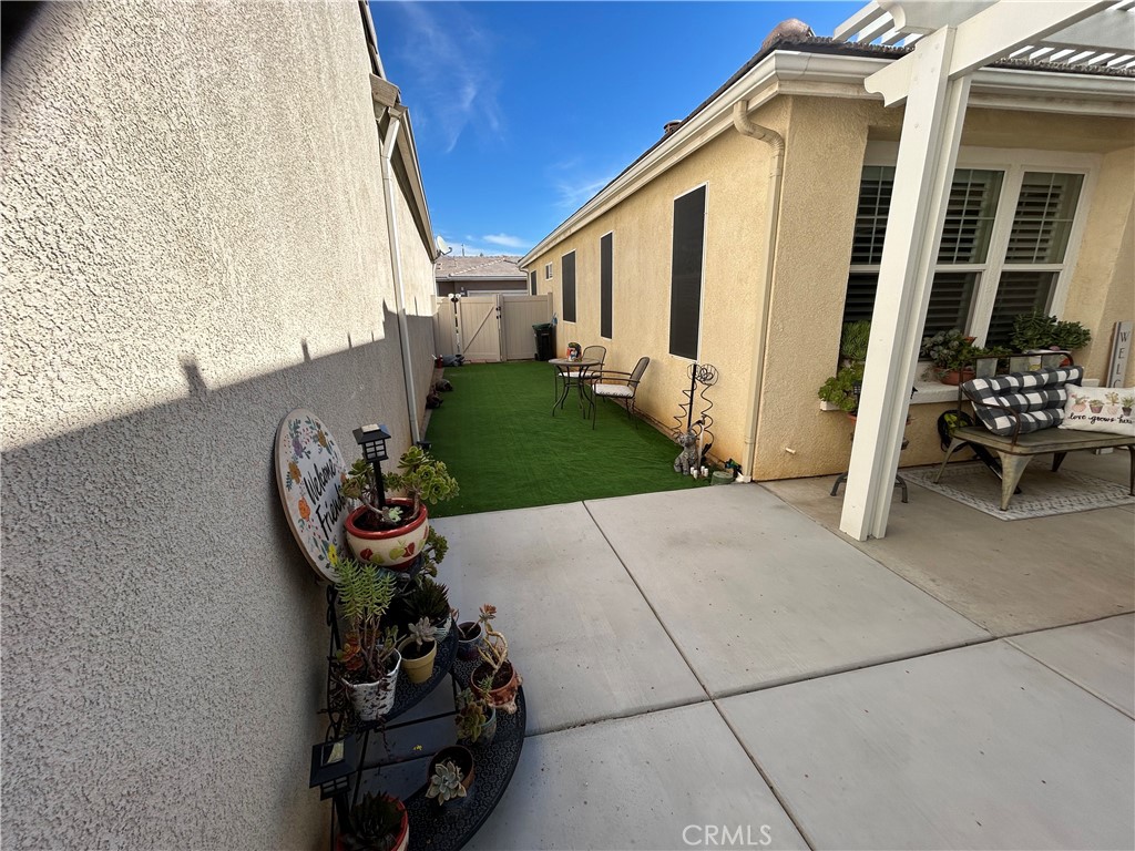 MLS #OC25251510 image #3