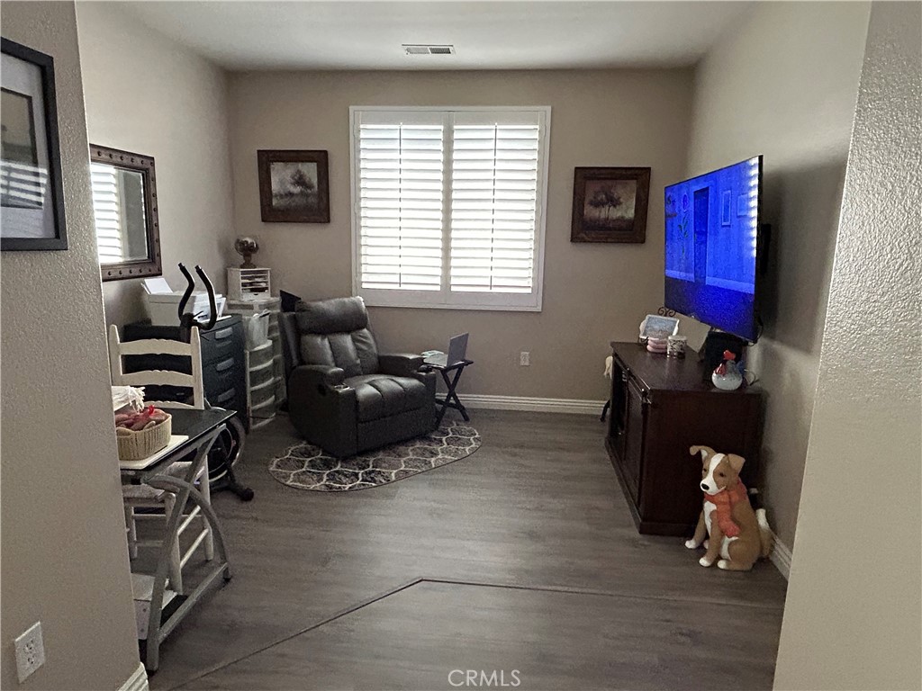 MLS #OC25251510 image #33