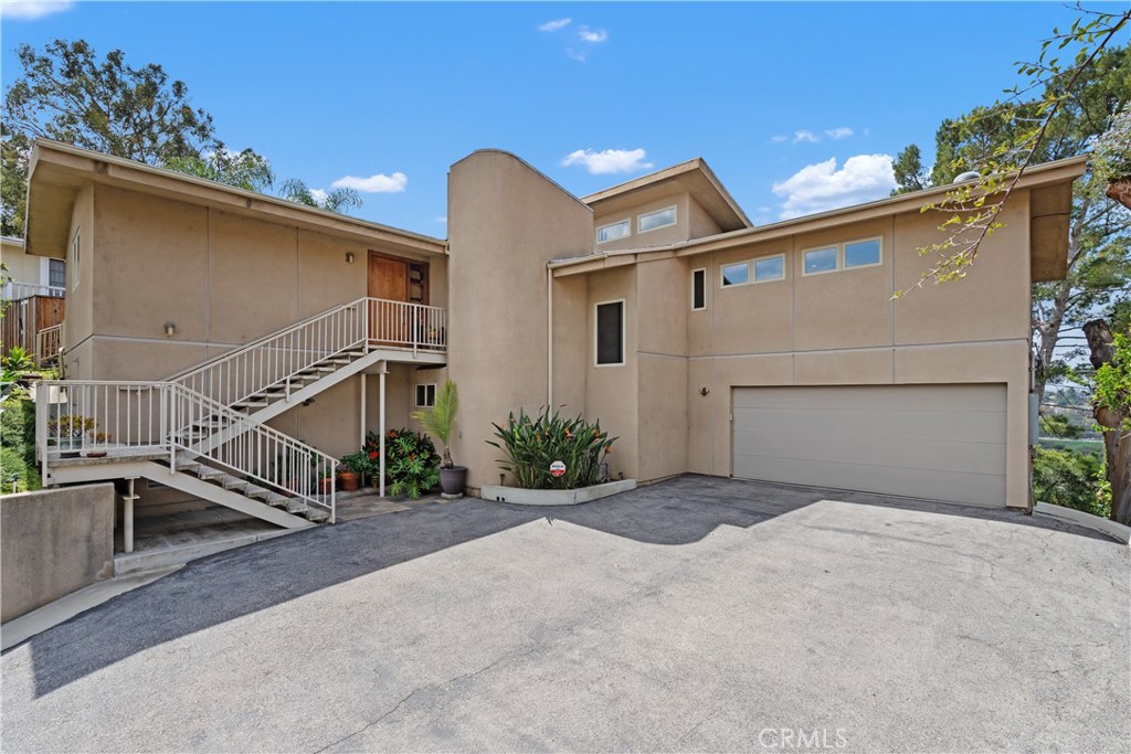 MLS #OC25251511 image #30