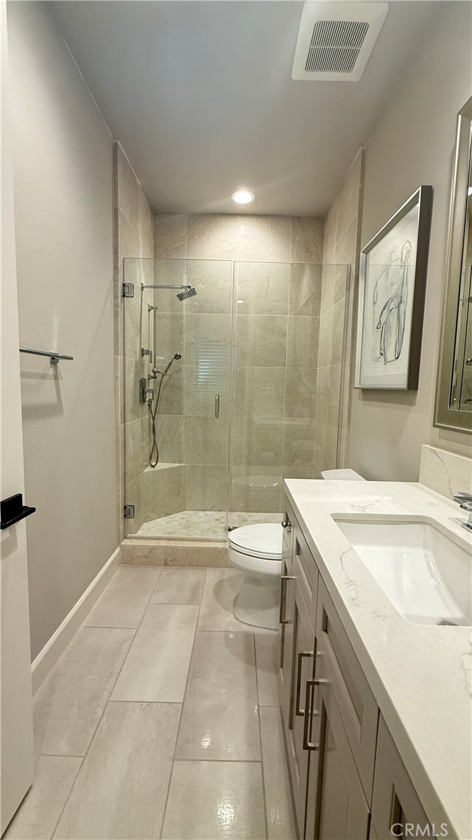 MLS #OC25251611 image #12