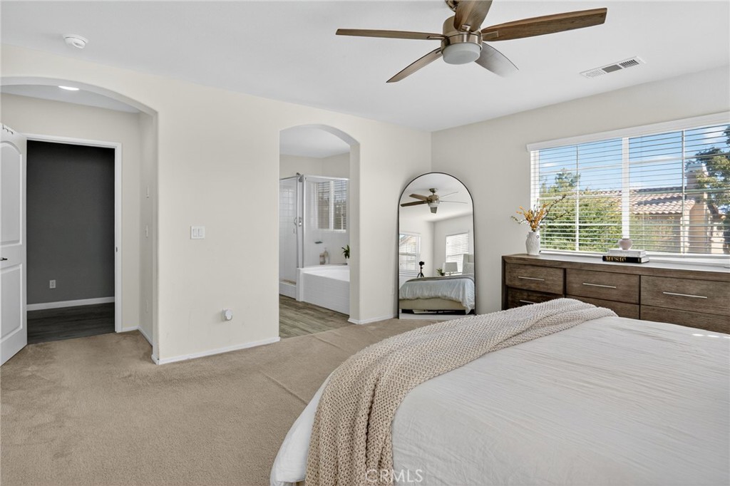 MLS #OC25251641 image #15