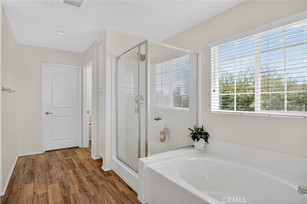 MLS #OC25251641 image #17