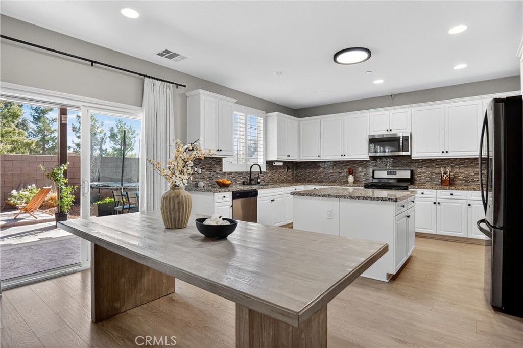 MLS #OC25251641 image #7