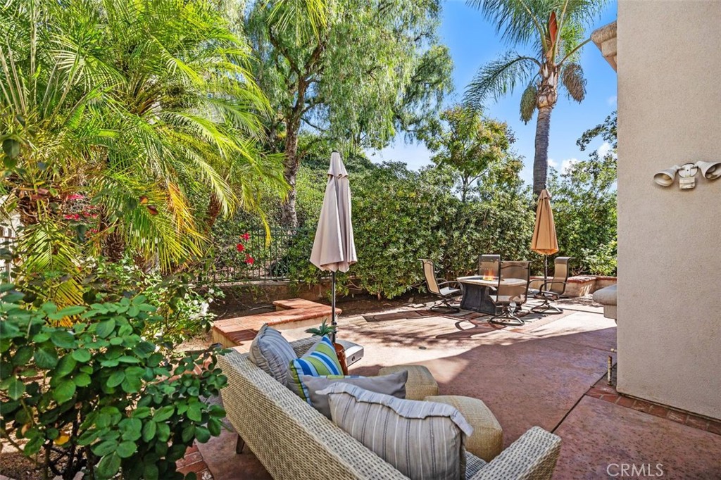 MLS #OC25251654 image #36