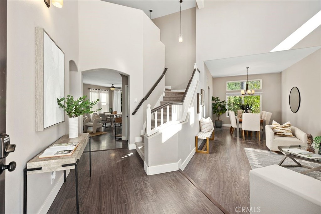 MLS #OC25251654 image #4