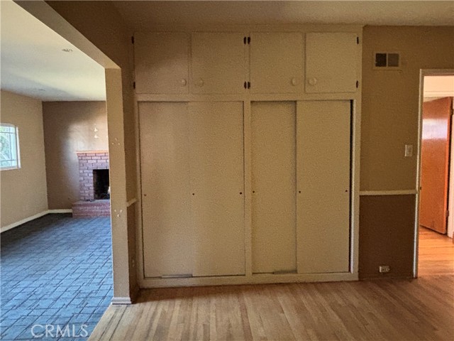 MLS #OC25251658 image #14