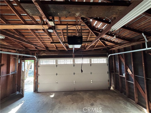 MLS #OC25251658 image #32