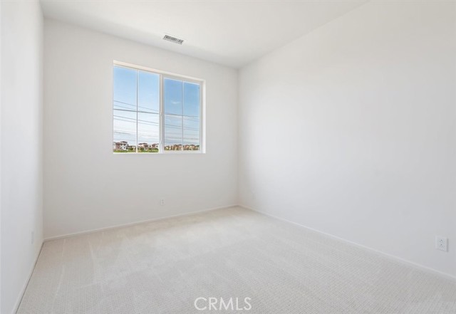 MLS #OC25251668 image #14