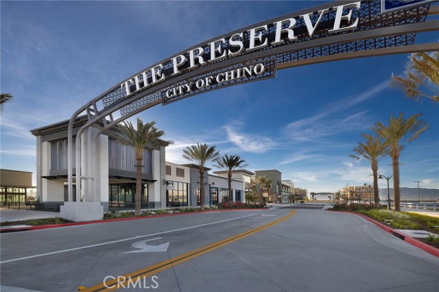 MLS #OC25251668 image #21